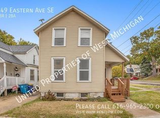 449 Eastern Ave SE, Grand Rapids, MI 49503
