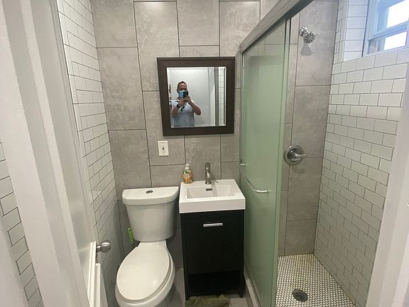 3rd image of 21-12 41st St #2A