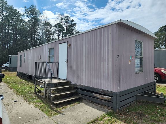 2nd image of 1219 W Oglethorpe Hwy Lot 9