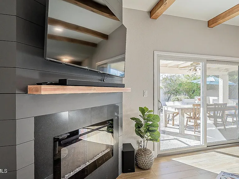 6601 E Thunderbird Rd — Photo 18