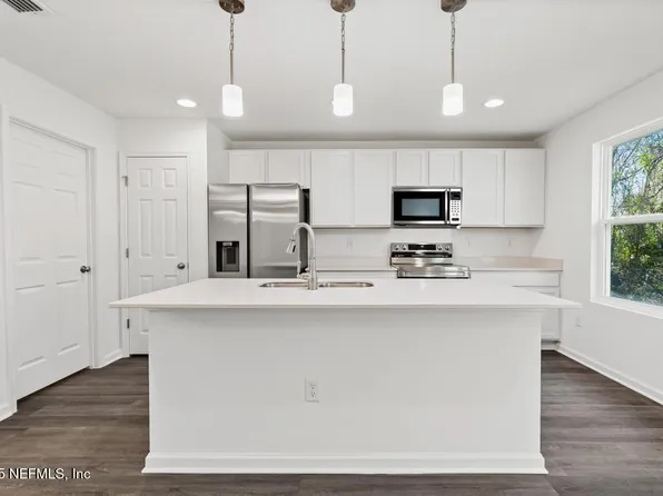 8058 SUSIE Street, Jacksonville, FL 32210