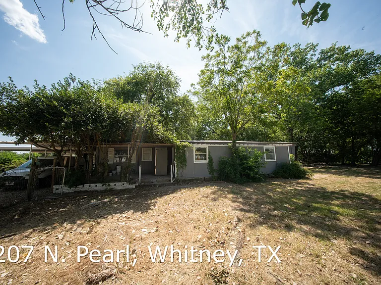 207 N Pearl St — Photo 24