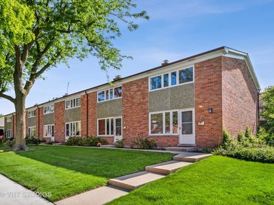 369 Temple Ave APT 7, Highland Park, IL, 60035