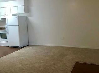 303 S Tampania Ave APT 23, Tampa, FL 33609