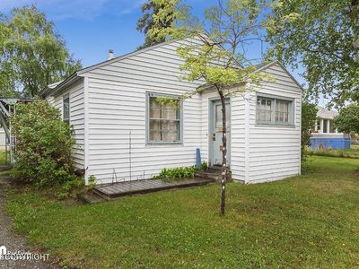 1035 W 11th Ave, Anchorage, AK, 99501