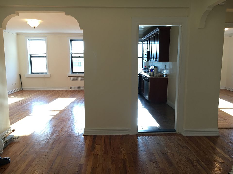 1st image of 4707 41st St APT 4D