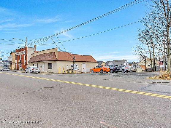 2nd image of 1248-1252 Providence Rd