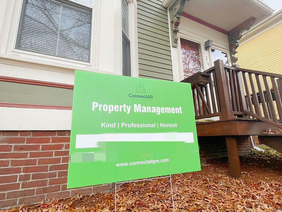 1st image of 263 Putnam Ave #2