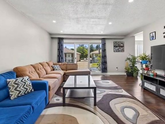 5th image of 48 English St