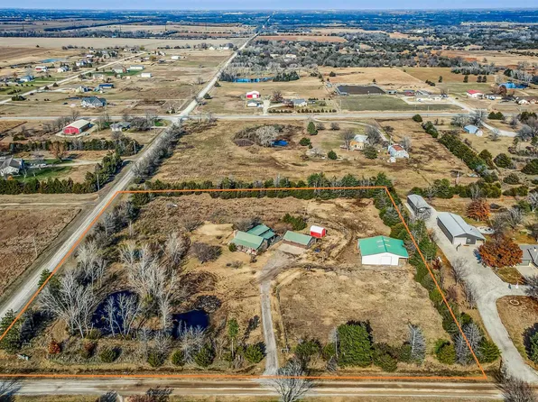 13950 SW 212th St, Douglass, KS 67039