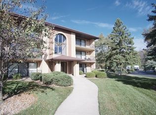 15110 Evergreen Dr #2-1C, Orland Park, IL 60462