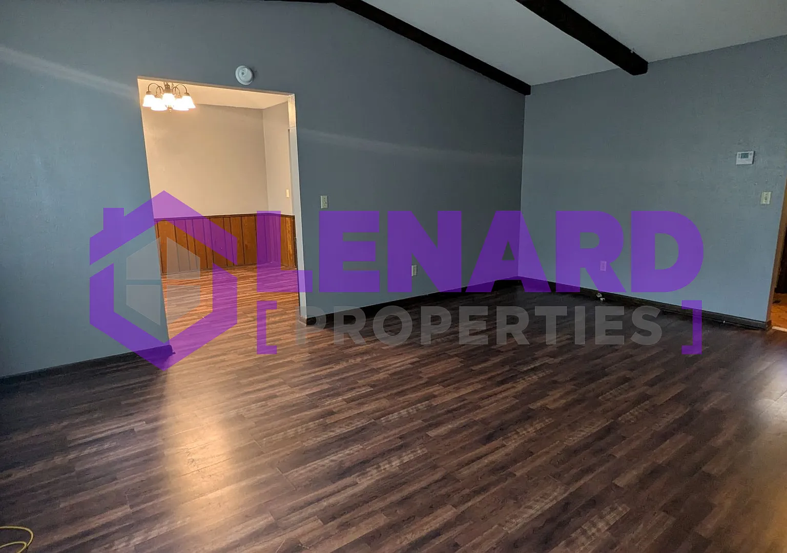 4 Bedroom Home! — Photo 4