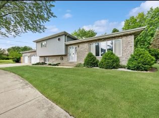 18730 Harding Ave, Flossmoor, IL 60422