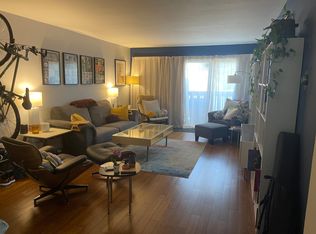 1325 S Maple Rd APT 201, Ann Arbor, MI 48103