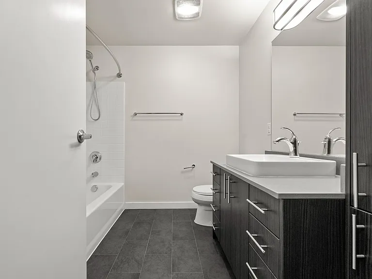 Contour Apartments — Photo 61