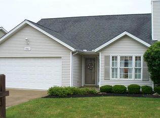 15411 High Pointe Cir, Middlefield, OH 44062