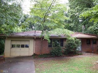 4240 Rockbridge Heights Dr, Stone Mountain, GA 30083
