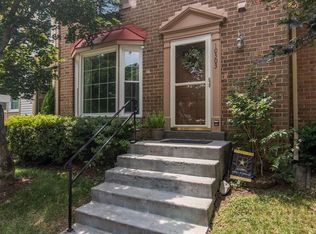 10303 Latney Rd, Fairfax, VA 22032