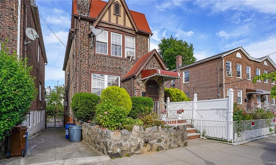 1st image of 4454 Wilder Ave