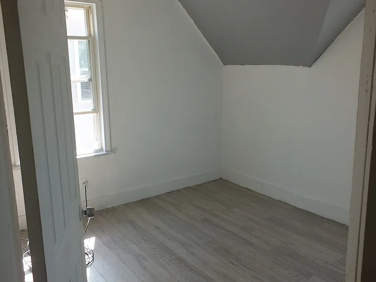 241 Tyler St — Photo 13