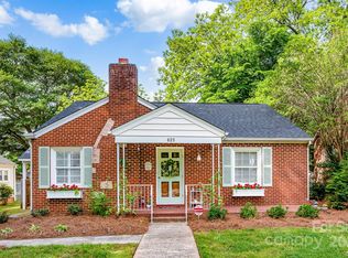 625 N Center St #4, Statesville, NC 28677