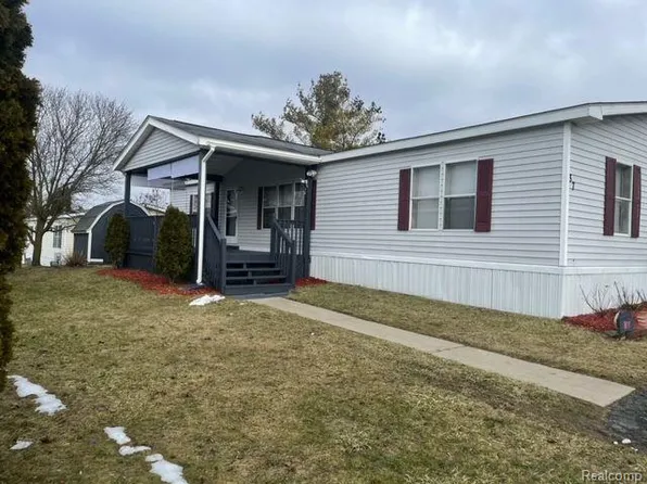 2500-37 Mann Rd, Clarkston, MI 48346
