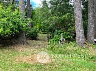 901 NE Tahuya River Rd, Tahuya, WA 98588