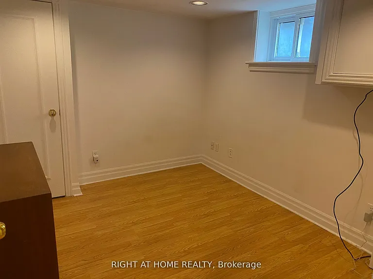 36 Newton Dr #BASEMENT — Photo 5