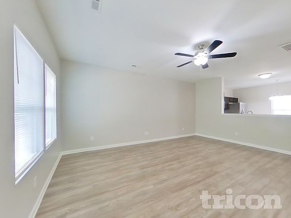 3rd image of 1069 Joselynn Dr