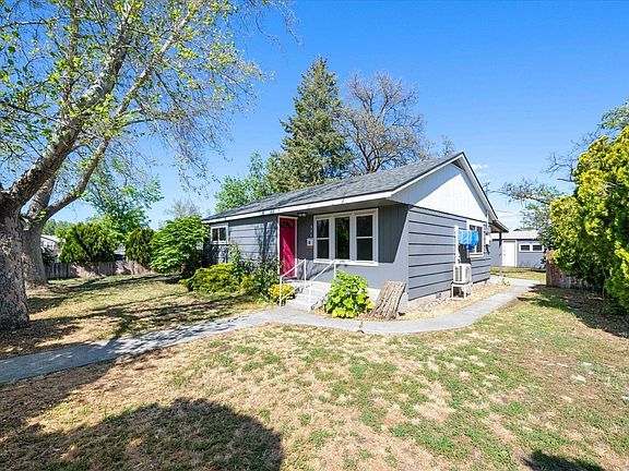 4th image of 336 Sanford Ave