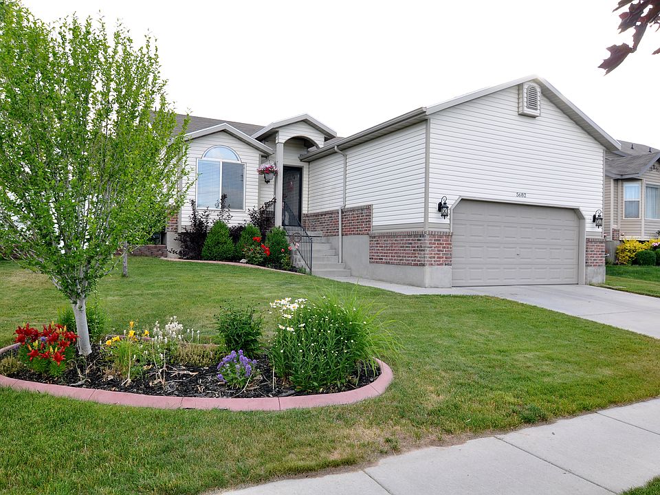 1st image of 5682 S Impressions Dr
