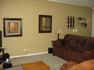 515 Benton Rd, Lake Villa, IL 60046