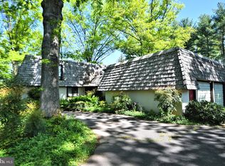 1027 Gypsy Hill Rd, Lower Gwynedd, PA 19002