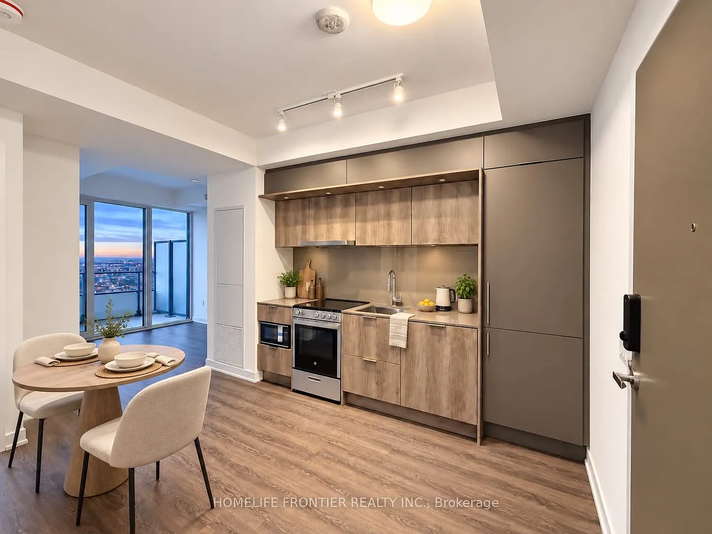 2 bed, $1,949 — Photo 2