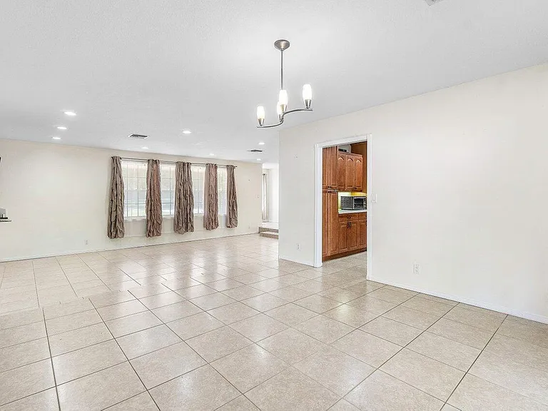 5313 Colbright Rd — Photo 10