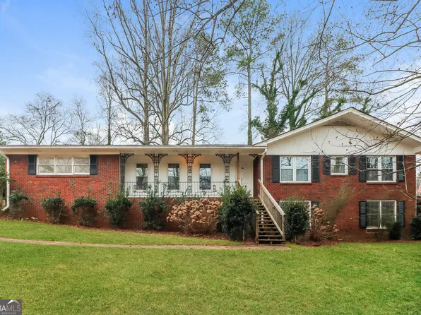 2992 Laura Ln, Lithia Springs, GA 30122