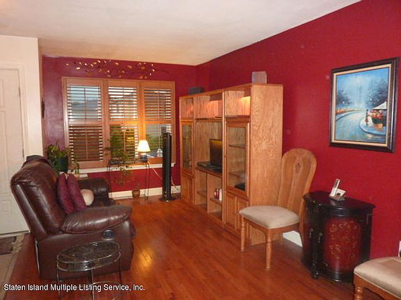 4th image of 41 Wildwood Ln