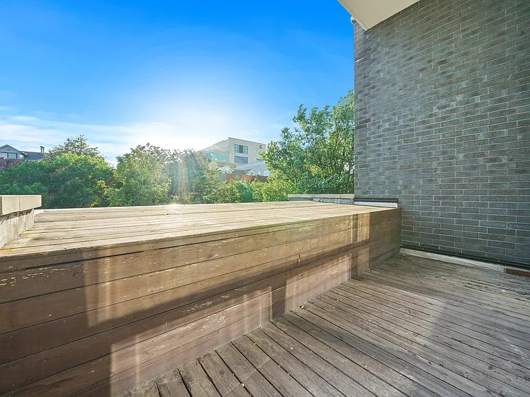 1541 N Bosworth Ave #PENTHOUSE — Photo 31