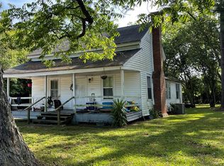 1696 Nashville Enigma Rd, Nashville, GA 31639