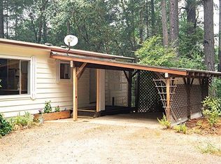 350 Hamilton Ave, Cave Junction, OR 97523