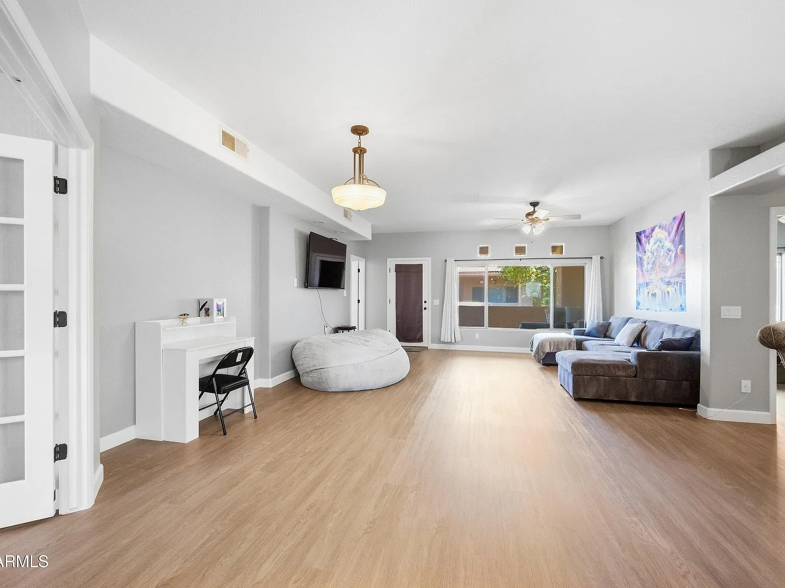 3 bed, 2.0 bath, 1480 sqft, $2,400 — Photo 4