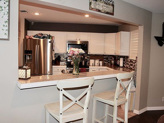 4th image of 2025 Country Club Estates Cir