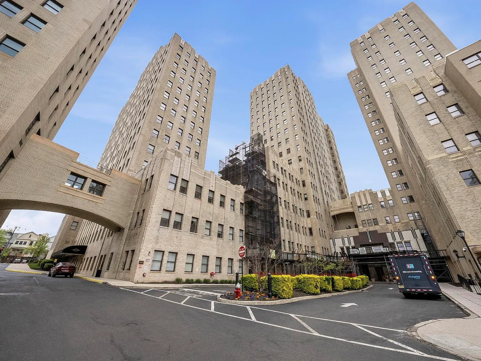 2 bed, 2.0 bath, $3,400 — Photo 1
