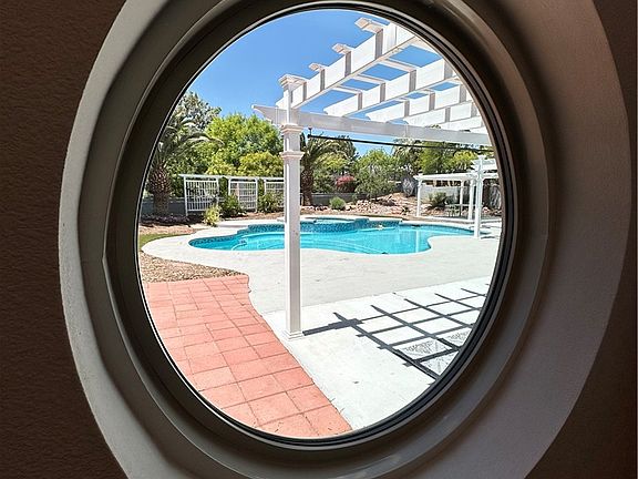2nd image of 1501 Breeze Canyon Dr
