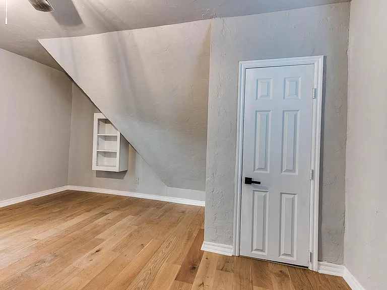 1824 NW 14th St — Photo 17