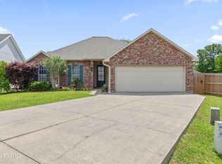 111 Wildflower Ln, Lafayette, LA 70506