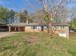 3559 Vicki Ln, Douglasville, GA 30135