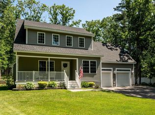 58 Whitehouse Rd, Rochester, NH 03867