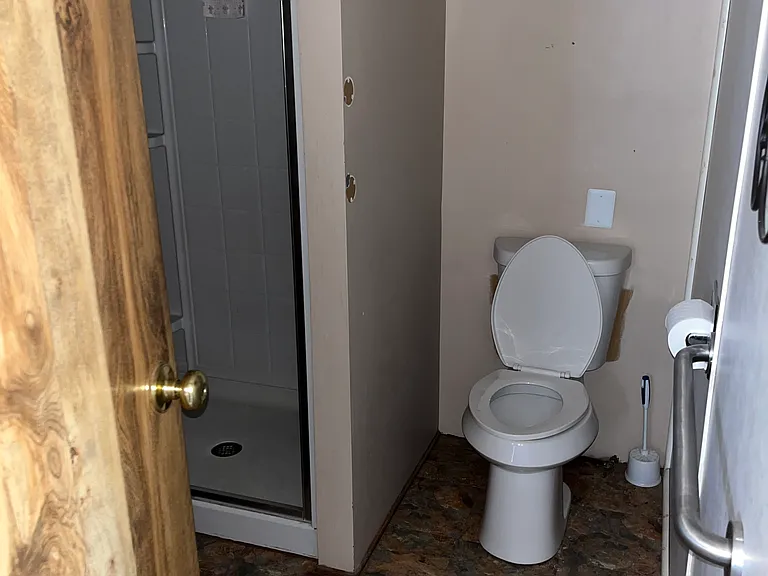 14610 Oak St — Photo 23