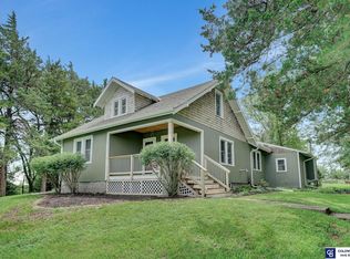 1086 I Rd, Palmyra, NE 68418